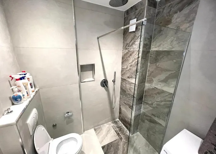 Cozy Heaven Apartment Golem (Tirana)