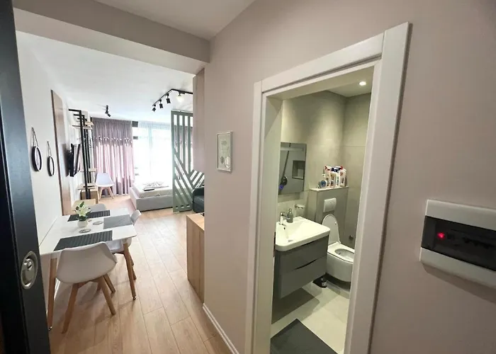 Cozy Heaven Apartment *