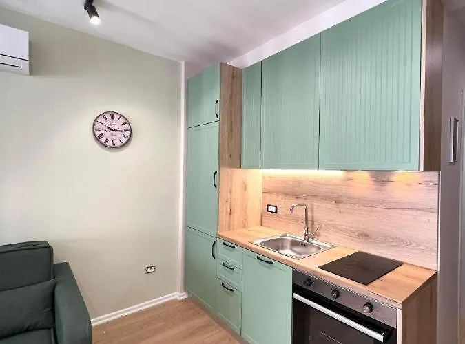 Cozy Heaven Apartment Golem (Tirana)